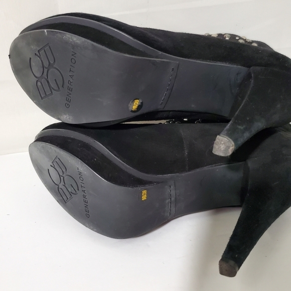BCBG BG-Model Black Suede Studded Heels Booties Sz 9B Sexy Fairy Grunge Whimsi - Picture 7 of 10